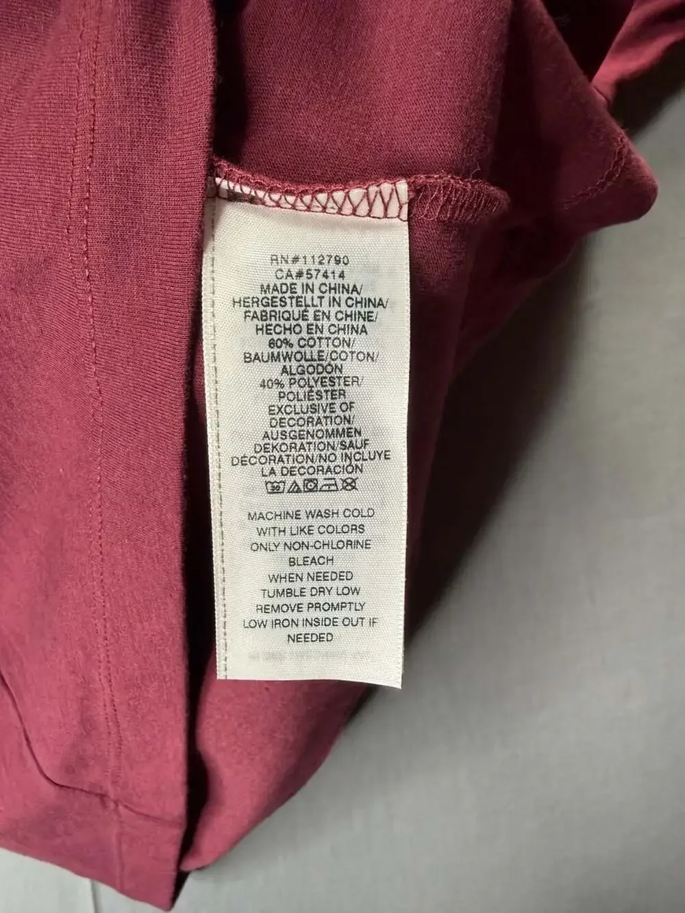 True Religion Long Sleeve Crewneck T-Shirt Size Medium Maroon
